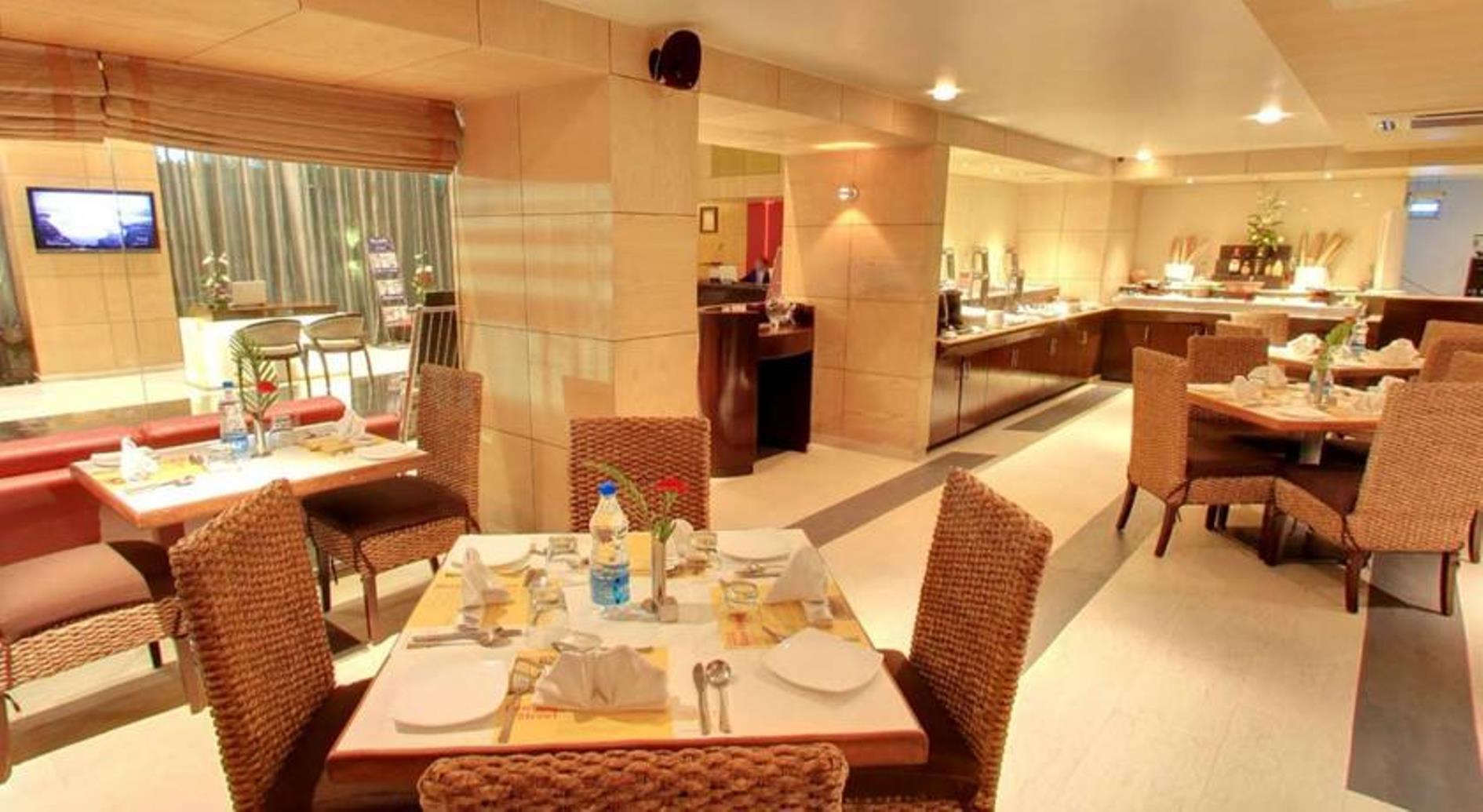 Iris The Business Hotel Bangalore Esterno foto