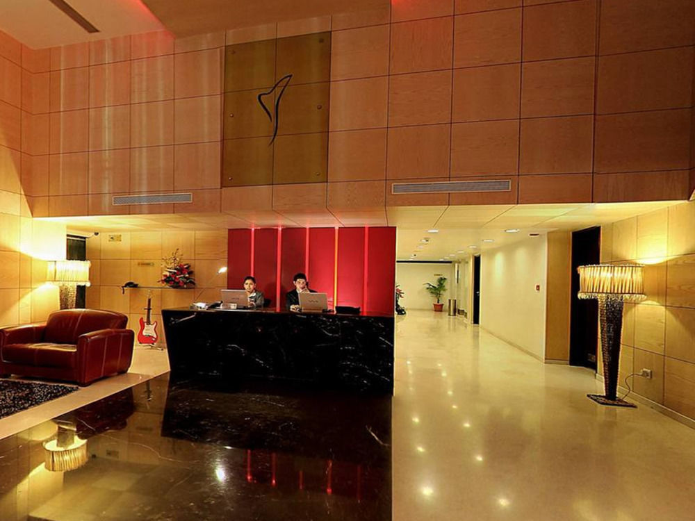 Iris The Business Hotel Bangalore Esterno foto