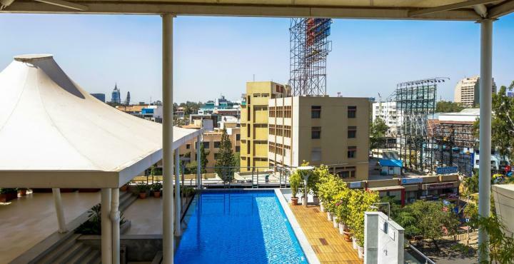 Iris The Business Hotel Bangalore Esterno foto
