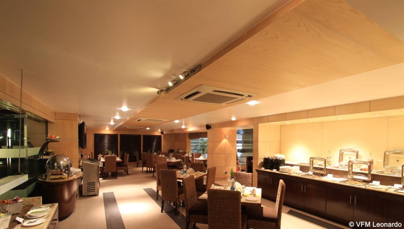 Iris The Business Hotel Bangalore Esterno foto